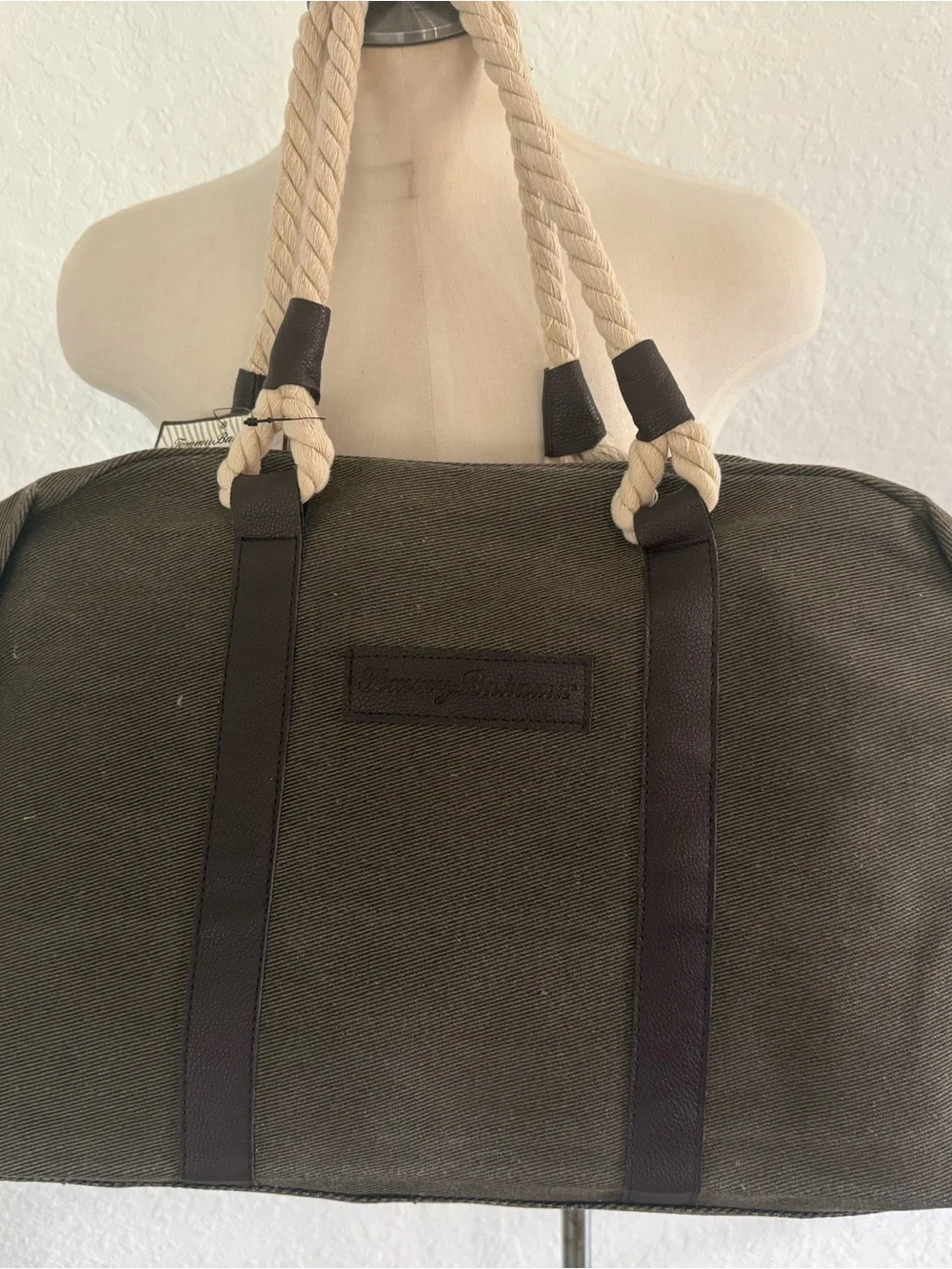 New mens Tommy Bahama Olive Green Canvas Tote with Cream Rope Handles